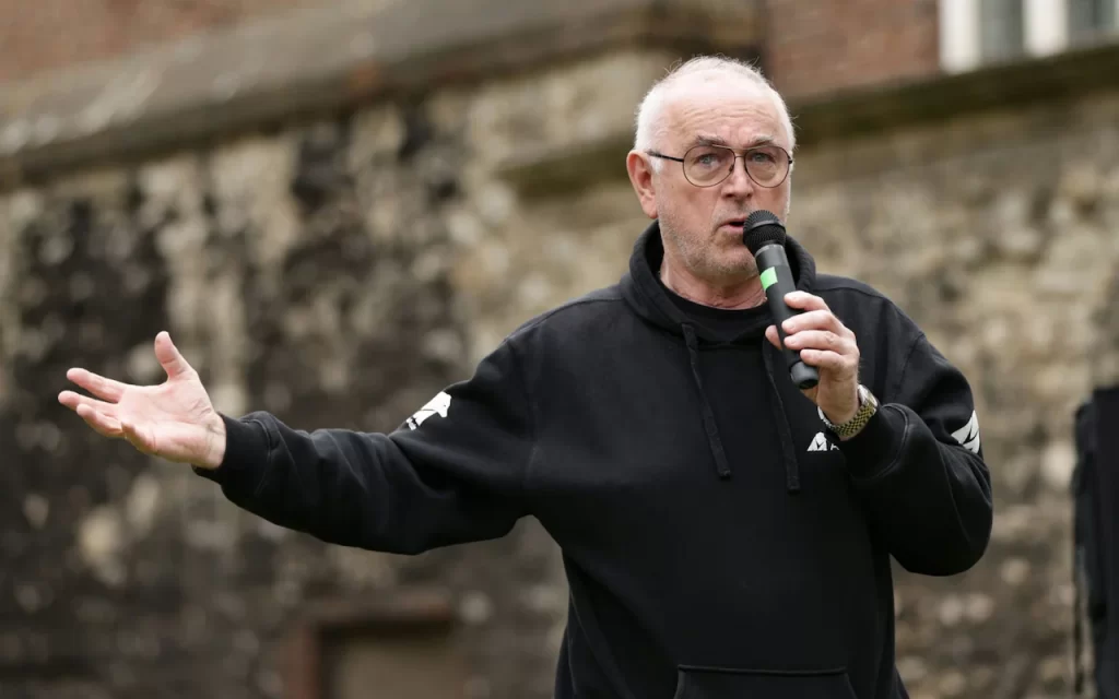 Peter Egan, dismissed as vice-president of the League Against Cruel Sports